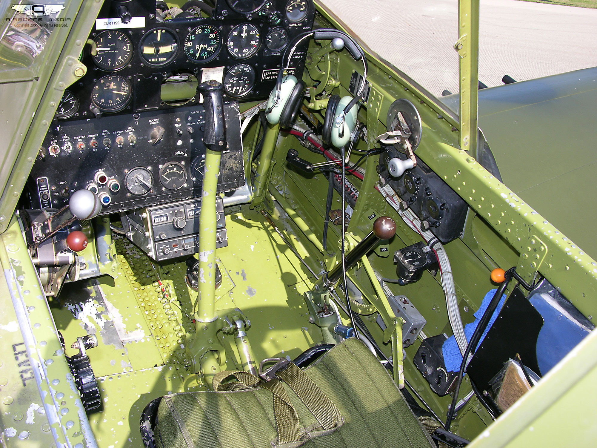 example4-cockpit.jpg